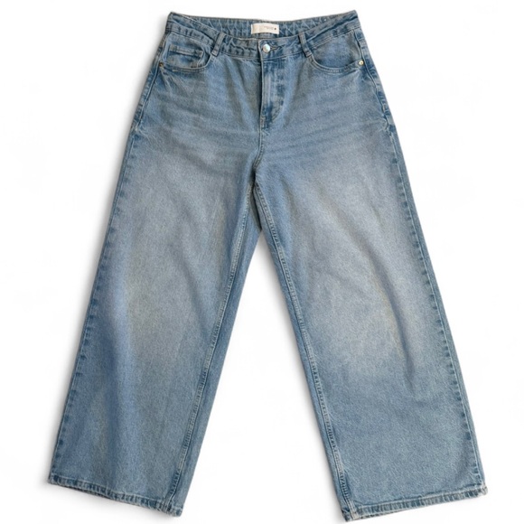 Zara Denim - NEW Zara Z.10 Hight Waist Cropped Wide Leg Jeans, Size 8